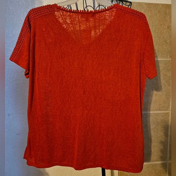 Modern Canvas Short Sleeve Top - Picture 3 of 7